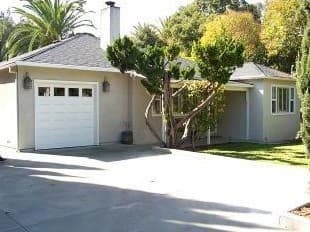 Private room available in 3BR/2BA house Downtown Menlo Park now - 9/15 1