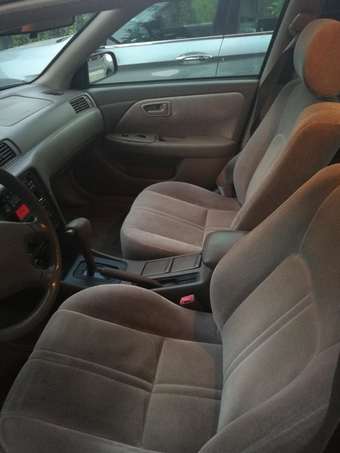 1998 Toyota Camry LE,Black,140K miles,Clean title 1