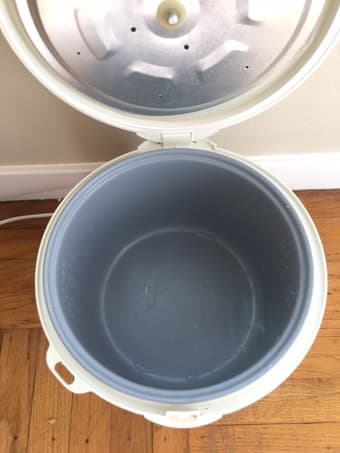 Rice cooker 2