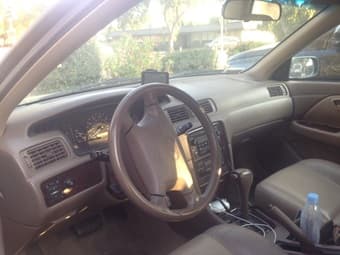 2000 Toyota Camry 3.0 ，Black,150K miles,Clean title 3