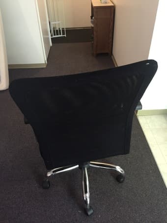 Selling Black Ergonomic Mesh Chair 2