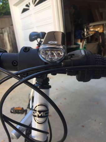 Selling A GMC Denali 700c Men's Road Bike (Black & White) 2