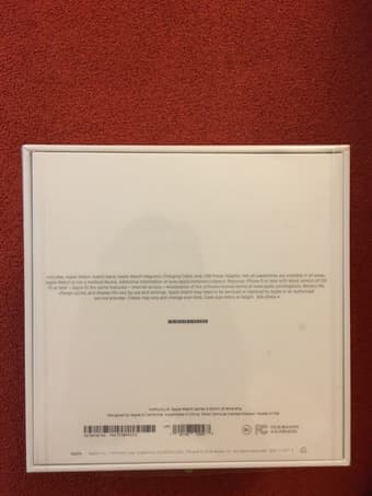 Brand New Apple Watch Series 2 42mm Milanese Loop 3