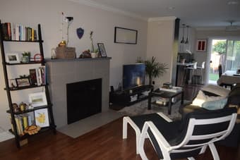 Room Available Walking Distance to Facebook 1