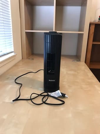 A small fan 2