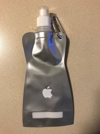 Brand new water bag with apple logo 1