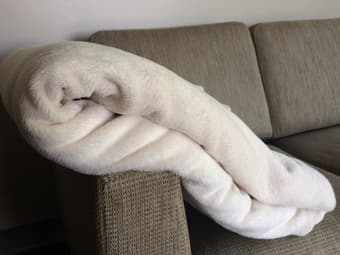 Cozy Beige Queen Throw Blanket 2