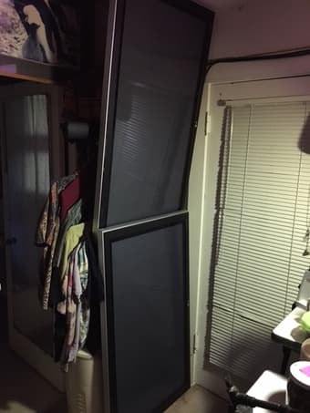 5 large LG computer monitors for sale 1