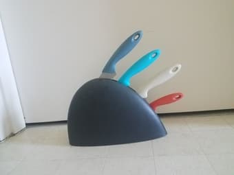 IKEA knives 1