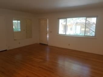 Downtown Menlo Park room in 2 BR/1Ba, Sept. 6 move-in 4