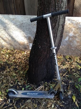 20" Bike for boys and child scooter. 2