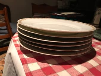 Exquisite China plates (6 plates in a set, made in Bavaria) 2