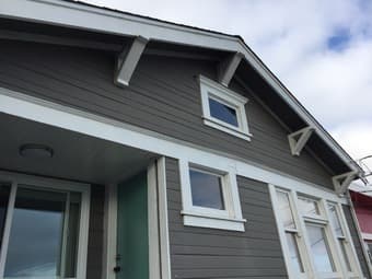 Lovely 2 Bed 2 Bath (plus den) House with Stunning Views of Bay 1