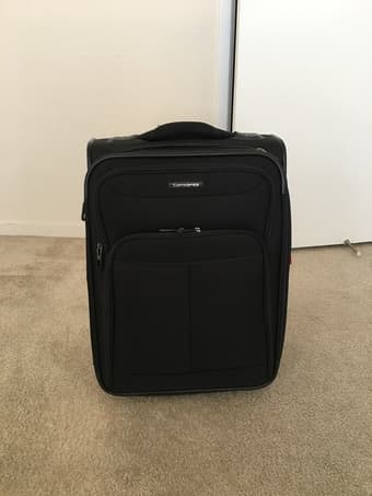 Samsonite 20'' carry on luggage in great condition 1