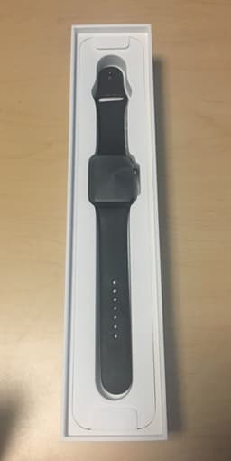 Apple Watch (Black) 1