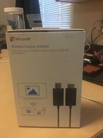 Microsoft Wireless Display Adapter (Used) 1