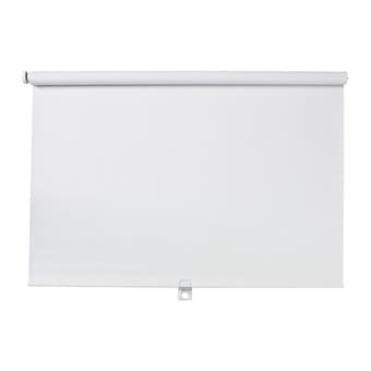 BLACKOUT ROLLER BLIND in white 2