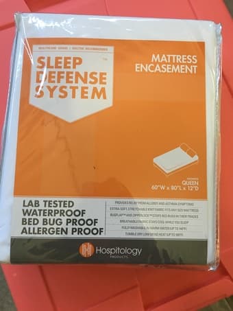 Sleep Defense System Mattress Protector - Queen Size 1