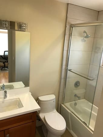 3 month West Menlo lease, 1BR + Attached Bath, Bike 2 Stanford 3