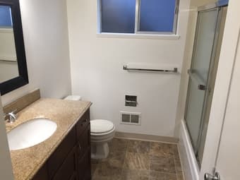 Renting out a living room near campus 3