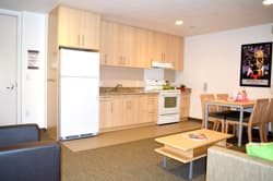 On-campus room 10/1 - Kennedy (Rosse) 2 bed 2 bath (gender restricted) 3