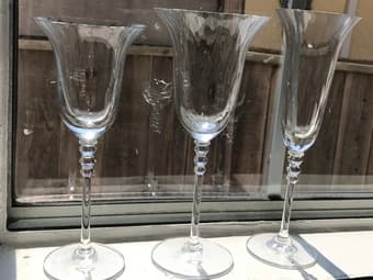 Red, White and Champagne Glasses Crystal Mikasa 1