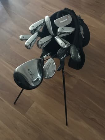 Taylormade Golf Clubs and bag 1