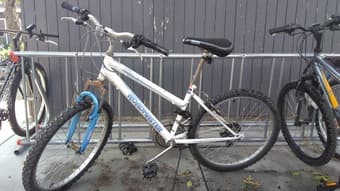 Used Bicycle (24*1.95), transmission doesn't work 1