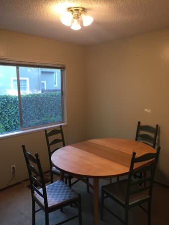 Looking for a professional to occupy 1 room in a 2 bed/2bath apartment 3