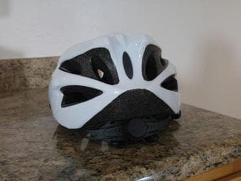 Nice nearly new bicycle helmet 3