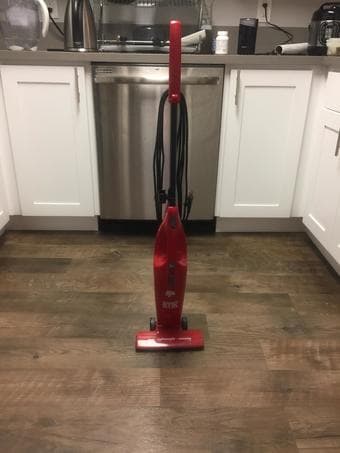 Lightweighted Vacuum Cleaner Simpli-Stik 1
