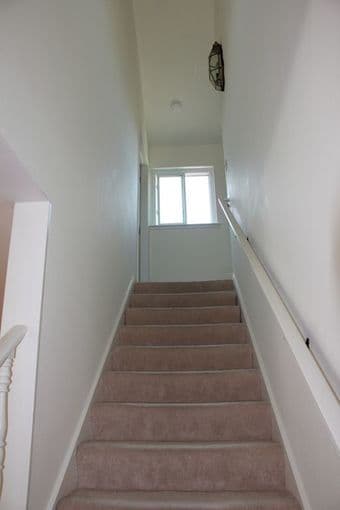 House that is perfect for a professional, grad student, or fellow! 3