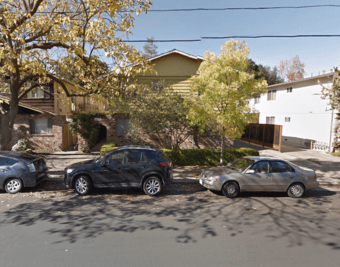 $1300/month for 1BR in 2BR APT in Palo Alto. Available now 1