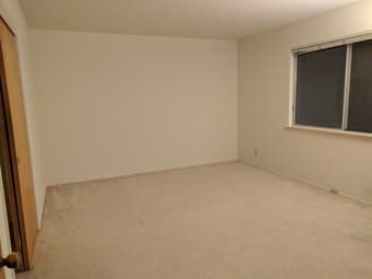 $1300/month for 1BR in 2BR APT in Palo Alto. Available now 2
