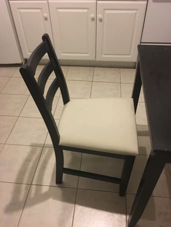 Moving Sale: Full bed, Dining Table and Chairs, Kitchen Items and More 3