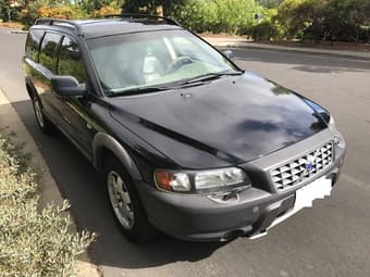 2001 Volvo V70 XC AWD $3500 OBO 2
