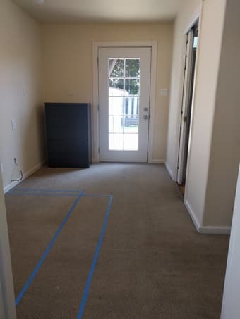 Furnished private bed/private bath in 4bd/2bth house in EPA - $800 2