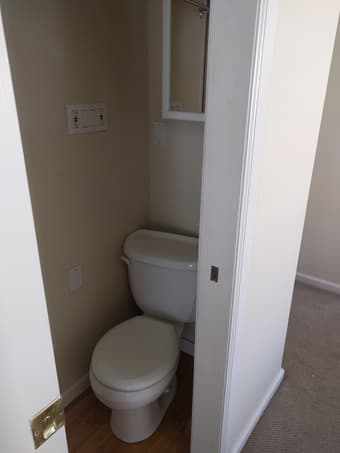 Furnished private bed/private bath in 4bd/2bth house in EPA - $800 3
