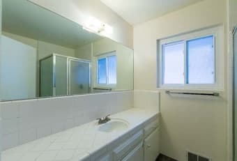 Looking for a new Roommate (Atherton) 3