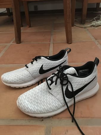 Nike Flyknit Roshe Wolf Grey (mens size 7.5) 1