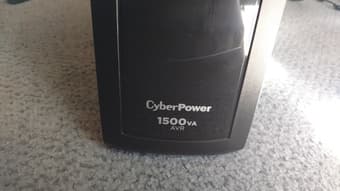 1500VA/900W Intelligent LCD Battery Backup UPS 2