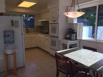 3br - 1400ft2 - 3BR 2BA apartment located downtown Saratoga 3