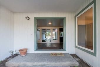 Gorgeous Atherton house with professional housemates - $1,190 1