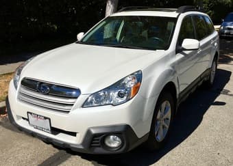 2013 Subaru Outback 2.5i Premium 2