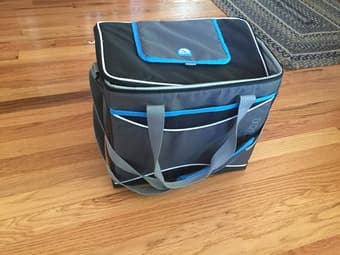 Igloo collapsible cooler 1