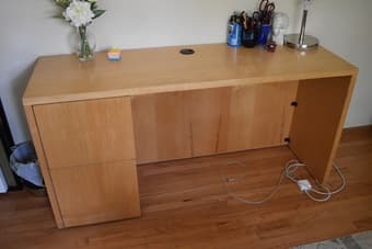 solid wood desk, light finish 2