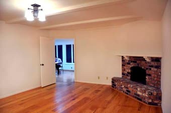 Friendly roommates - housing for young professionals! 2