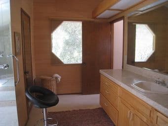 AMAZING ROOMMATES - great for those new to the area! 2