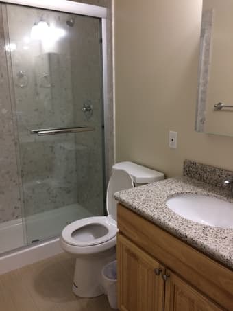 Furnished room with private bath in Redwood City 2