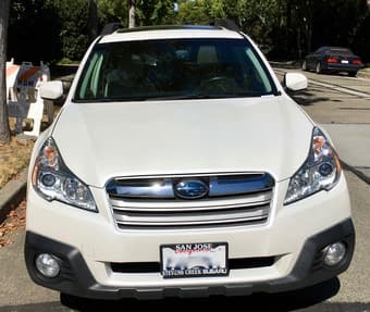 2013 Subaru Outback 2.5i Premium 2